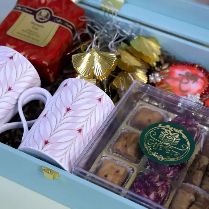 FESTIVE HARMONY HAMPER