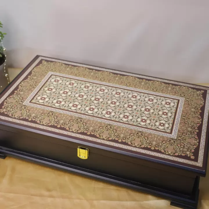 ROYAL INDULGENCE TRUNK